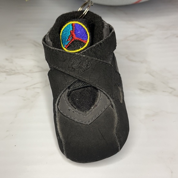 Nike Air Jordan- Aqua 8 Keychain - Picture 2 of 11